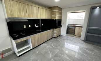 Imagem 5: Casa no centro de Imbé