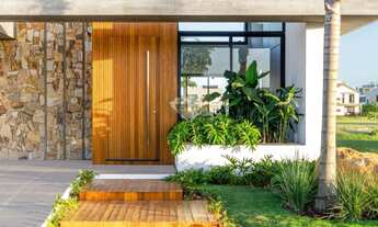 Imagem 2: Casa à venda em Torres com piscina - Condomínio fechado