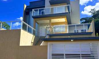 Imagem 1: Casa à venda em Sapucaia do Sul - Encosta da Floresta - Sapucaia do Sul - 247,98m² - Close