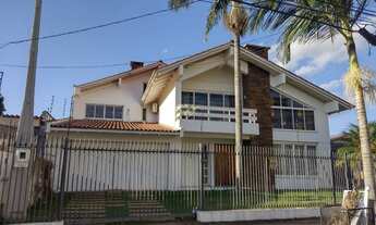 Imagem 4: Casa com 04 dormitórios no Centro de Esteio/RS
