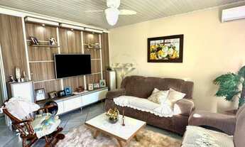 Imagem 4: Casa à venda em Sapucaia do Sul, bairro Piratini, com área de serviço, banheiro social e v