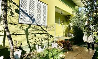 Imagem 2: Casa à venda em Sapucaia do Sul, bairro Piratini, com área de serviço, banheiro social e v