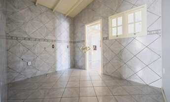 Imagem 6: Casa com churrasqueira em Torres - Ótima oportunidade de compra