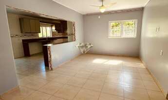 Imagem 3: Casa à venda em Novo Esteio, Esteio - Com Quintal e Varanda