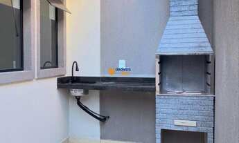 Imagem 3: Sobrado de 03 dormitórios e piscina na Vila Tupi Praia Grande - SP