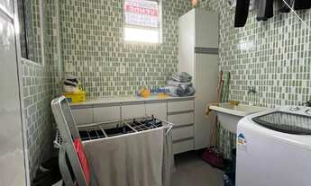 Imagem 2: Apartamento à venda em São Vicente, Centro - 80m², porcelanato, banheira