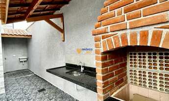 Imagem: Imóvel com área de serviço, churrasqueira