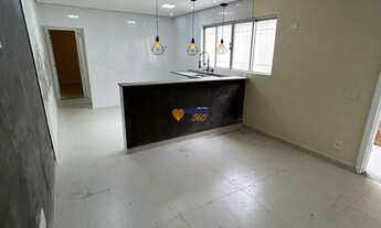 Imagem 5: Casa de rua à venda em São Vicente - Oportunidade 2 Dormitórios - Aceita Financiamento Ban