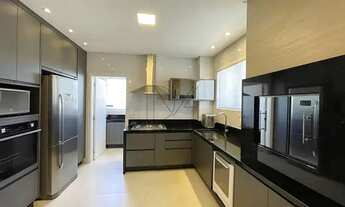 Imagem 4: Apartamento perto da Roda Gigante com 3 suítes