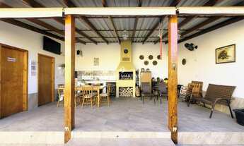 Imagem 2: Vendo Casa com Piscina e Lareira no Bairro JK - Santa Maria RS