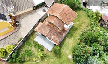 Imagem 4: Oportunidade Imperdível: Casa com Potencial de Valorização e Uma Ótima Localização!