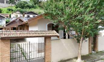 Imagem 2: Oportunidade Única: Casa Térrea com Edícula por R$ 530 mil!