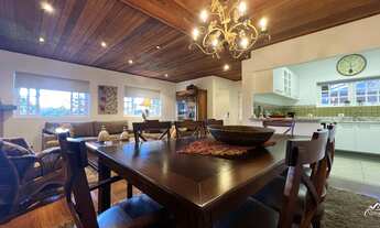 Imagem 3: Charmosa Casa com Sauna e Hidromassagem dentro de Condomínio Fechado!