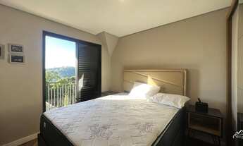 Imagem 7: Relaxe e aproveite a vista: casa com deck e cinema!