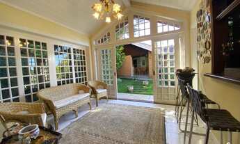 Imagem 6: Refúgio de Luxo com muito Lazer em Condomínio Fechado!