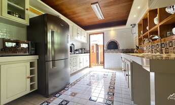 Imagem 6: Luxuosa Casa com Localização Privilegiada e Espaço com muito Lazer!