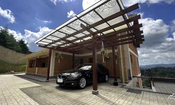 Imagem 2: Esplêndida casa moderna com vista deslumbrante, área gourmet e tranquilidade única!