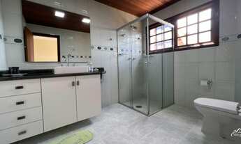 Imagem 4: Esplêndida casa moderna com vista deslumbrante, área gourmet e tranquilidade única!