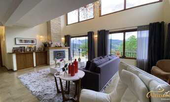 Imagem 4: Impecável imóvel com piscina