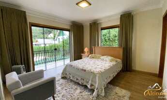 Imagem 6: Impecável imóvel com piscina