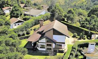 Imagem: Bela residência com localização privilegiada