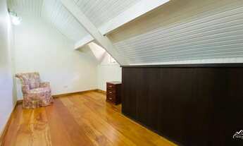 Imagem 4: Casa com quintal dos sonhos e uma bela área gourmet