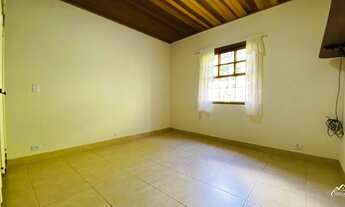 Imagem 7: Casa com quintal dos sonhos e uma bela área gourmet