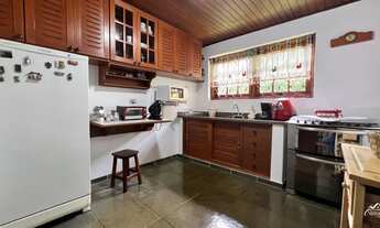 Imagem 4: Casa aconchegante com terreno de 1800m²