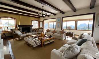 Imagem 5: Propriedade ímpar, com vista para a Pedra do Baú (Consulte