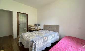 Imagem 5: Belíssimo imóvel, com muita claridade e vista para as montanhas