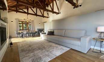 Imagem 6: Linda Casa em Condomínio Completo com Vista para as Montanhas!