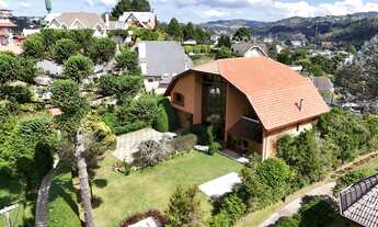 Imagem 3: Casa com 5 suítes à venda e vista deslumbrante!