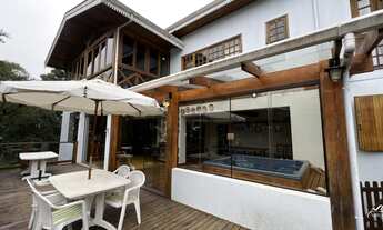 Imagem: Refúgio de luxo em meio à natureza!