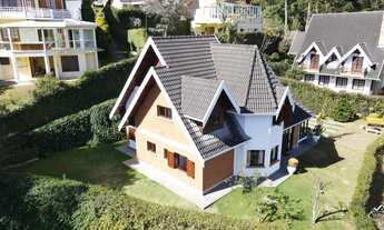 Imagem 5: Seu Refúgio Encantador em um Condomínio Fechado!