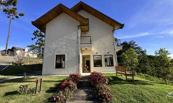 Imagem 4: Casa Moderna e Bem Decorada com uma das Melhores Vistas da Cidade!