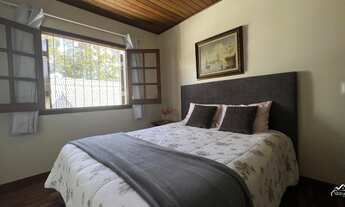 Imagem 5: Belíssima Casa com Acabamentos Modernos em Ótima Localização!