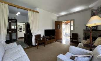 Imagem 7: Charmosa Casa Antiga com um Excelente Terreno em Localização Privilegiada!