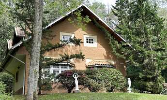 Imagem: Charmoso Chalé em Meio à Natureza!