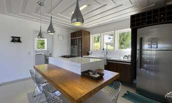 Imagem 6: Belíssima Casa com Área de Lazer e Área Gourmet em Condomínio Fechado!