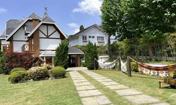 Imagem 5: Uma Propriedade Única em Condomínio Fechado!