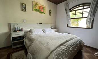 Imagem 7: Charmosa Residência com Área Gourmet em Bairro Popular!