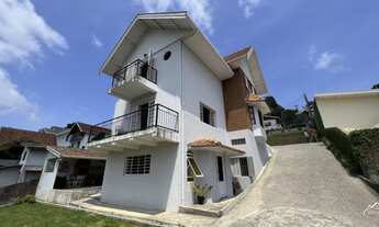 Imagem 3: Casa de 5 Suítes com Vista Panorâmica e Área Gourmet!