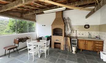 Imagem 4: Casa de 5 Suítes com Vista Panorâmica e Área Gourmet!