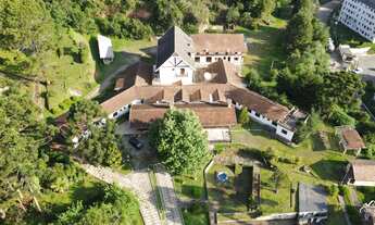 Imagem: Transforme Este Hotel Abandonado em uma