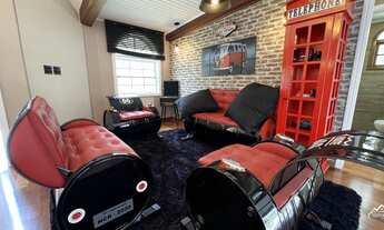 Imagem 6: Luxuosa Casa com Infraestrutura Completa no Alto do Capivari!