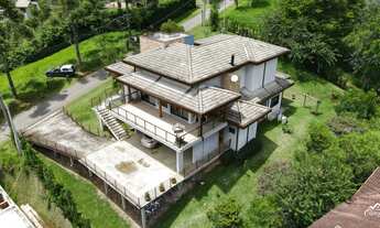 Imagem: Casa Exclusiva com Vista Deslumbrante em