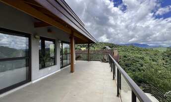 Imagem 4: Casa Exclusiva com Vista Deslumbrante em Santo Antônio do Pinhal!