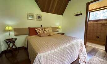 Imagem 7: Casa dos Três Lagos: Excelente Construção Dentro do Melhor Condomínio de Campos do Jordão!