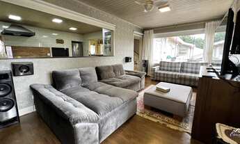 Imagem 4: Residência Exclusiva: Casa Moderna com Piscina e Academia!