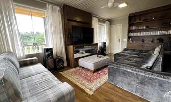 Imagem 6: Residência Exclusiva: Casa Moderna com Piscina e Academia!